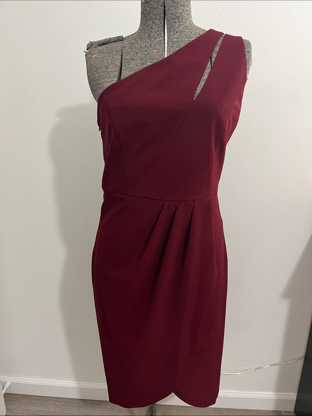 Cupshe Wine One-Shoulder Cutout Sheath Dress